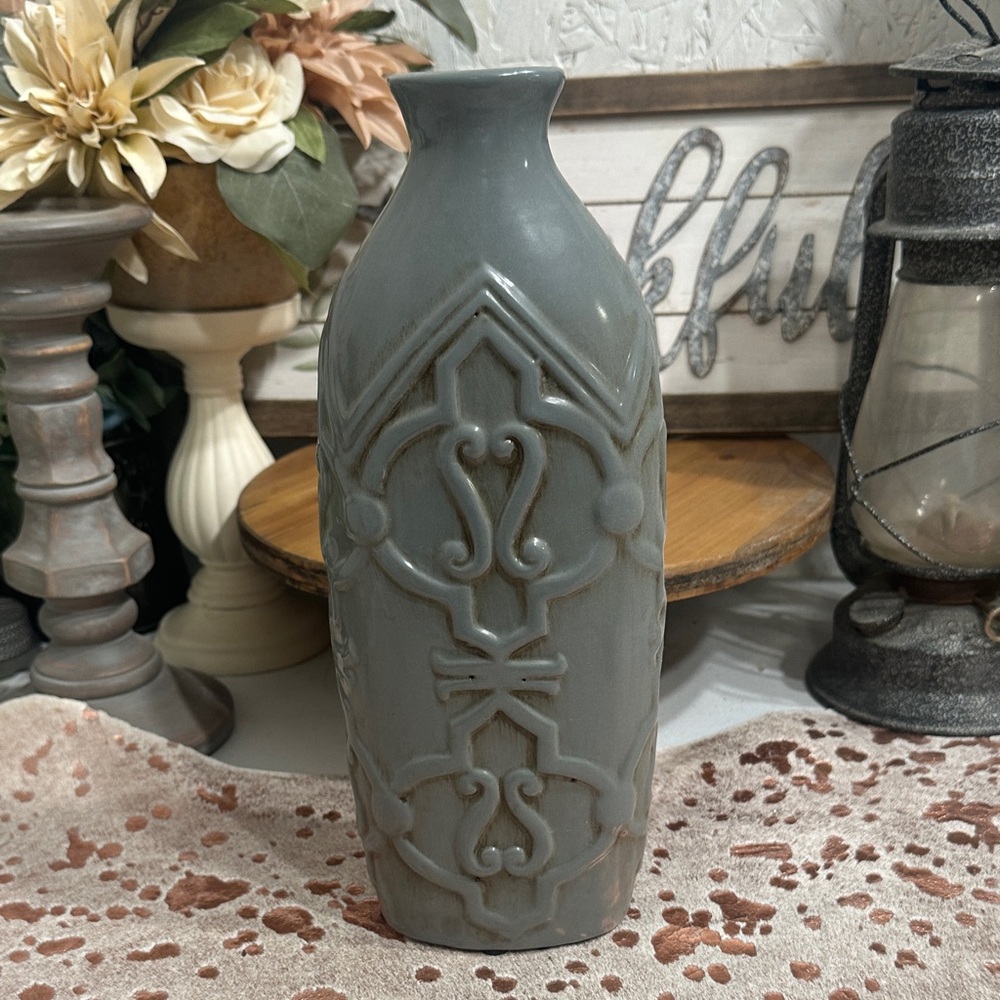 NWT Artisan Gray Decorative Vase